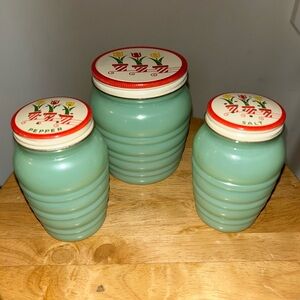 Vintage Fire King Green Jadeite Tulip Salt & Pepper Shakers & Grease Jar EUC
